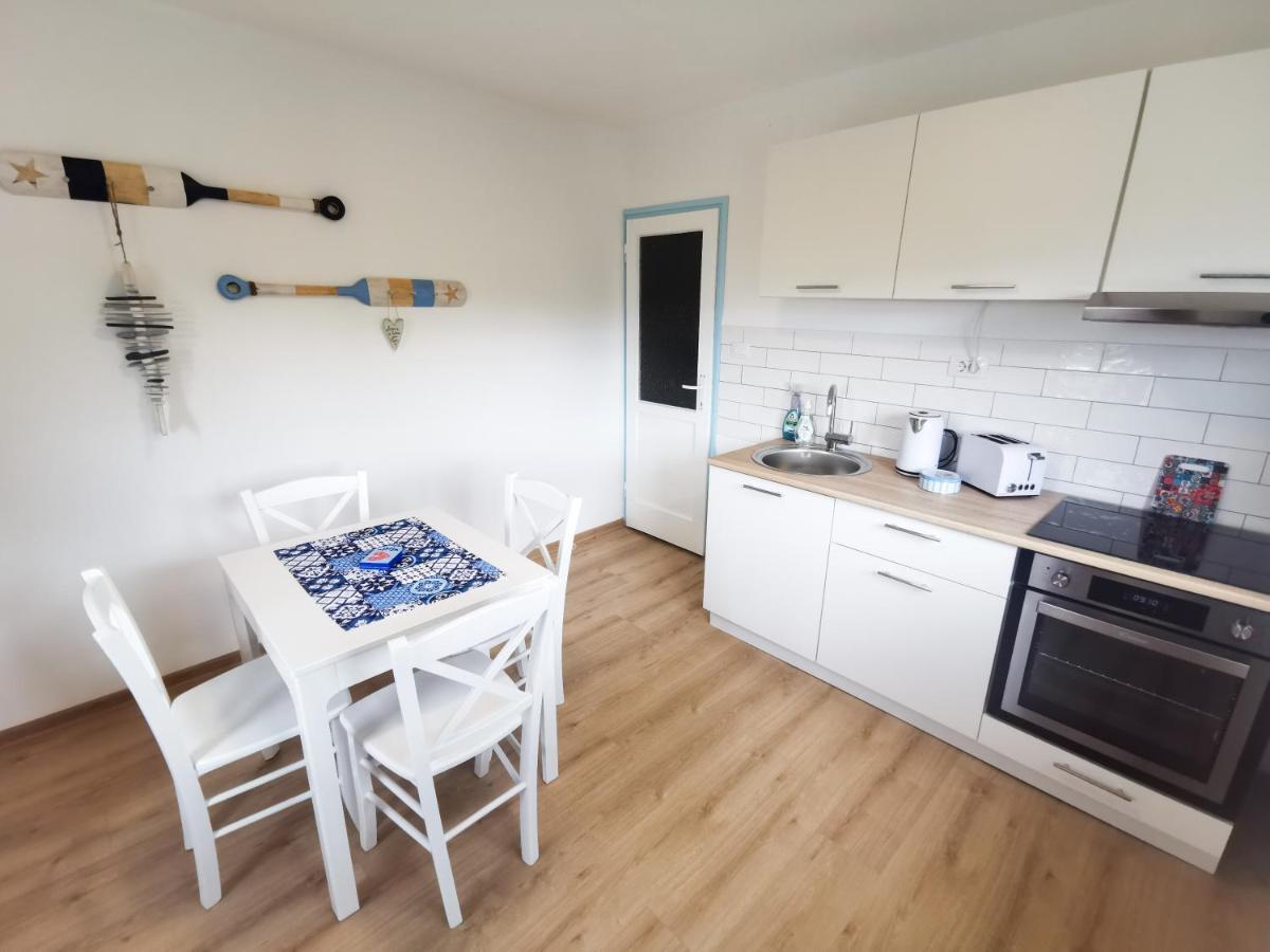 Sea Star Apartment Pula Eksteriør billede