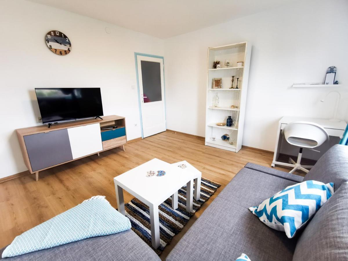 Sea Star Apartment Pula Eksteriør billede